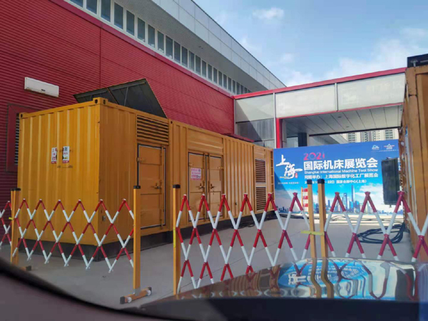 石屏发电车出租-发电机无电压或电压太低怎么办？