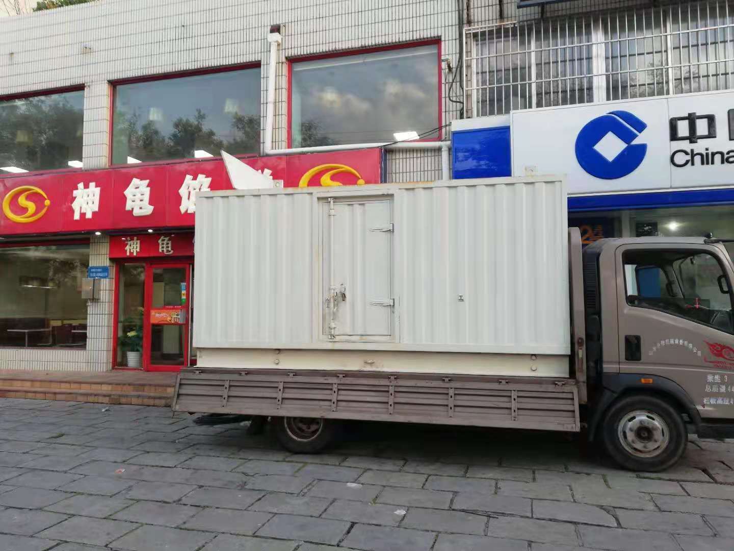 石屏出租发电机-柴油发电机组错误的启动方式