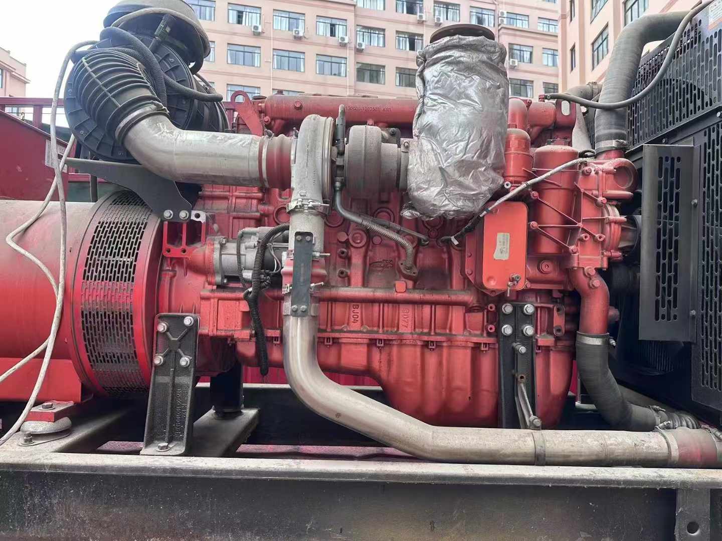 石屏如何选择适合 600kW 柴油发电机组的过载保护器？
